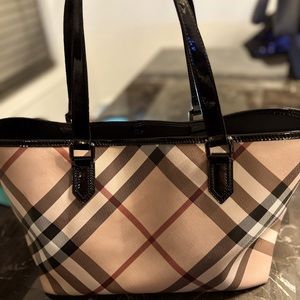 Burberry Nova Check Handbag